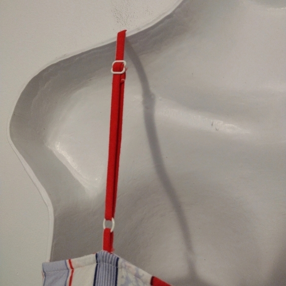 Express - Striped Cropped Jumpsuit - Picture 10 of 16